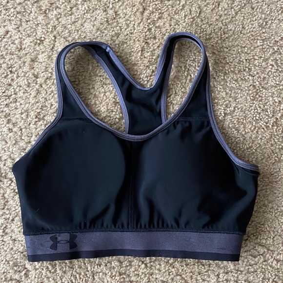 Under Armour Sports Bra - Picture 1 of 2